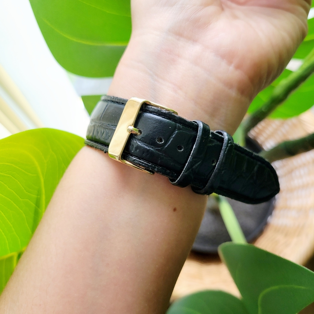 Vintage Limit Black Leather Watch - Picture 7 of 8